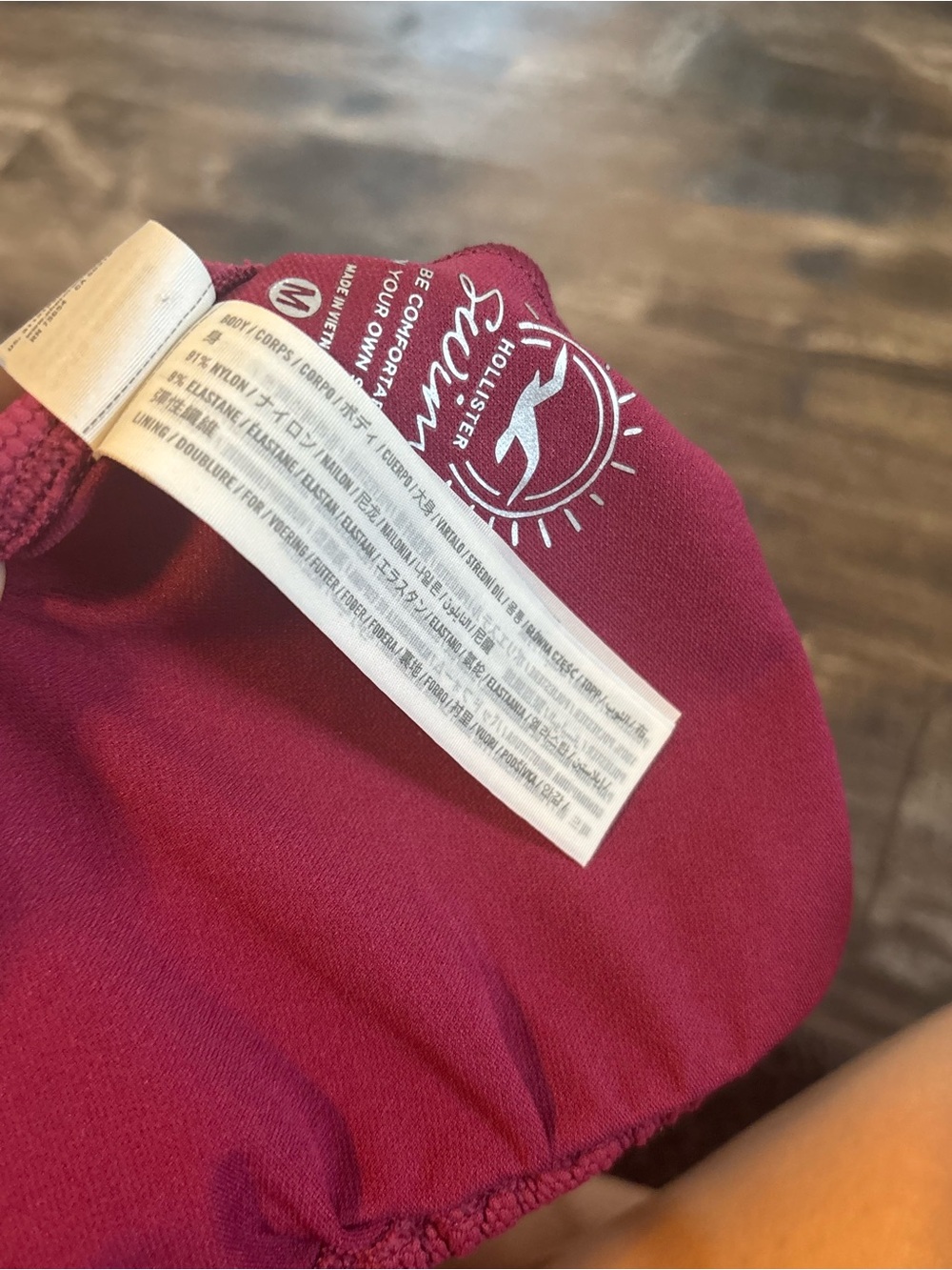 Hollister Raspberry Textured Tie-Front Bikini Top - Picture 3 of 4